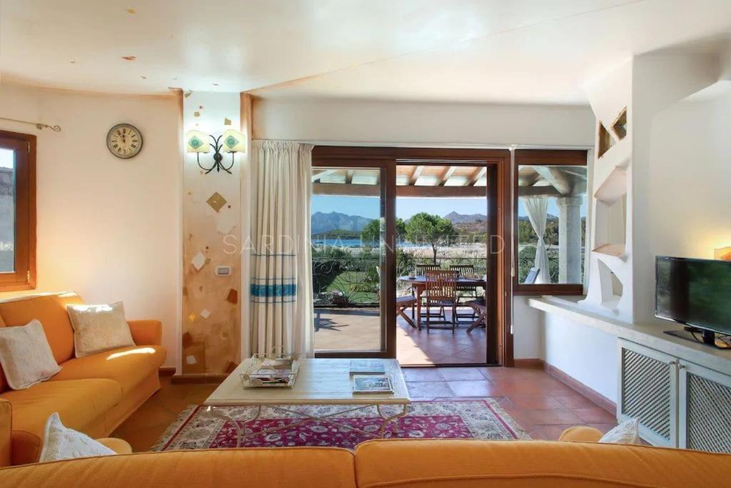 Villa Domus Ardea Капо-Кода-Кавальо Экстерьер фото