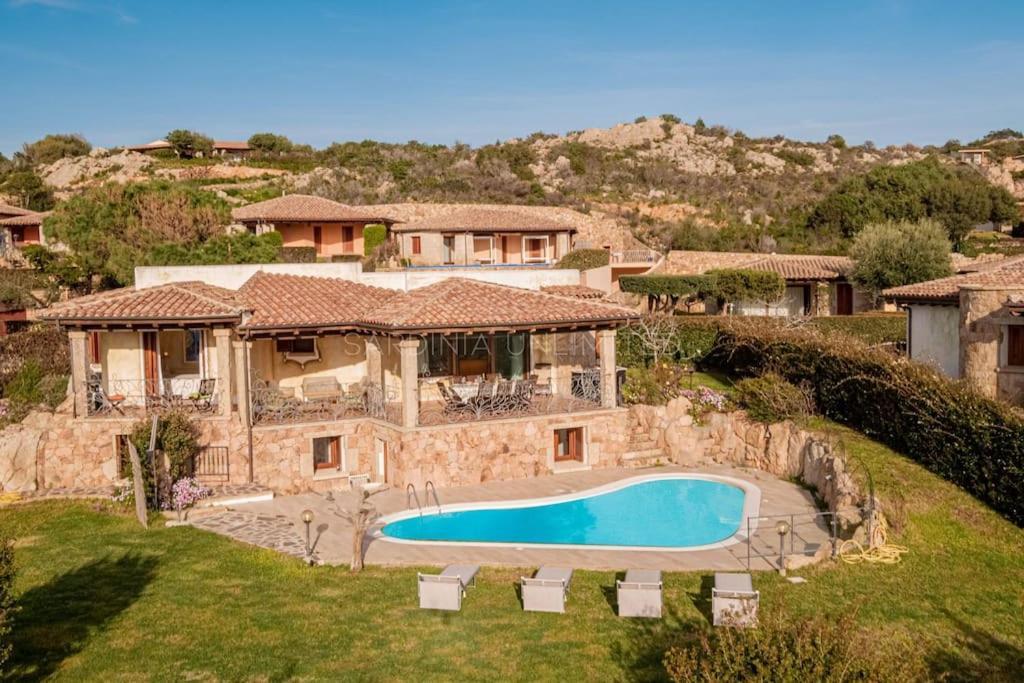 Villa Domus Ardea Капо-Кода-Кавальо Экстерьер фото